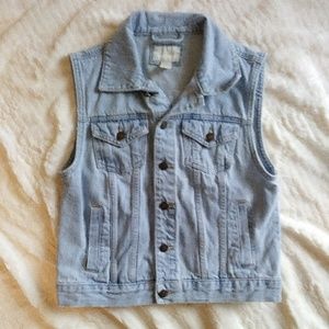 {Forever 21} Denim Vest